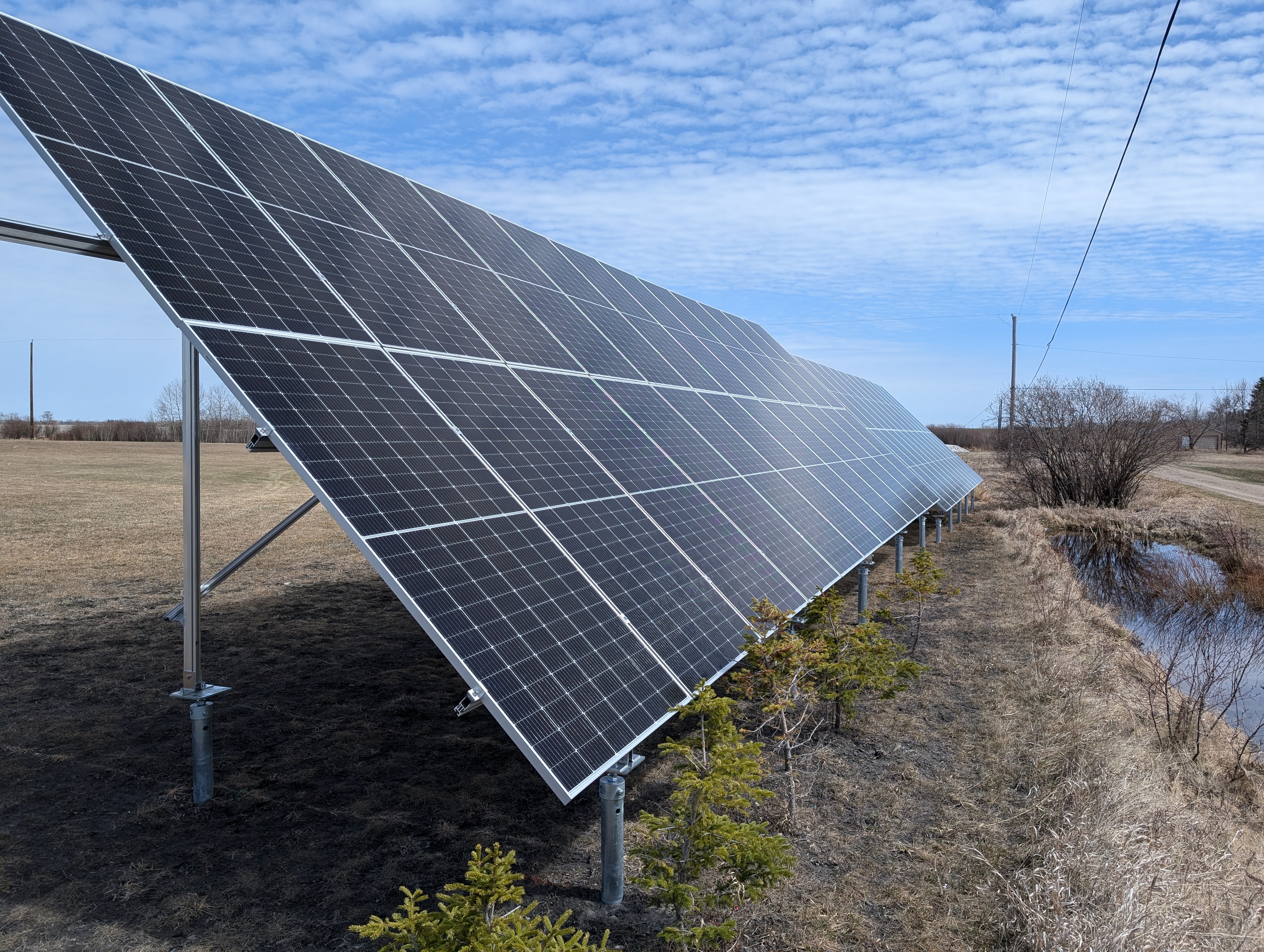 25kW commercial ground mount solar array — McNutt Saskatchewan
